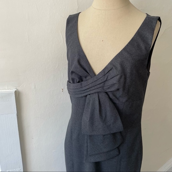 RED VALENTINO Gray Sleeveless V-Neck Virgin Wool Mini Dress EUC Size 44/US 6 - Picture 7 of 11